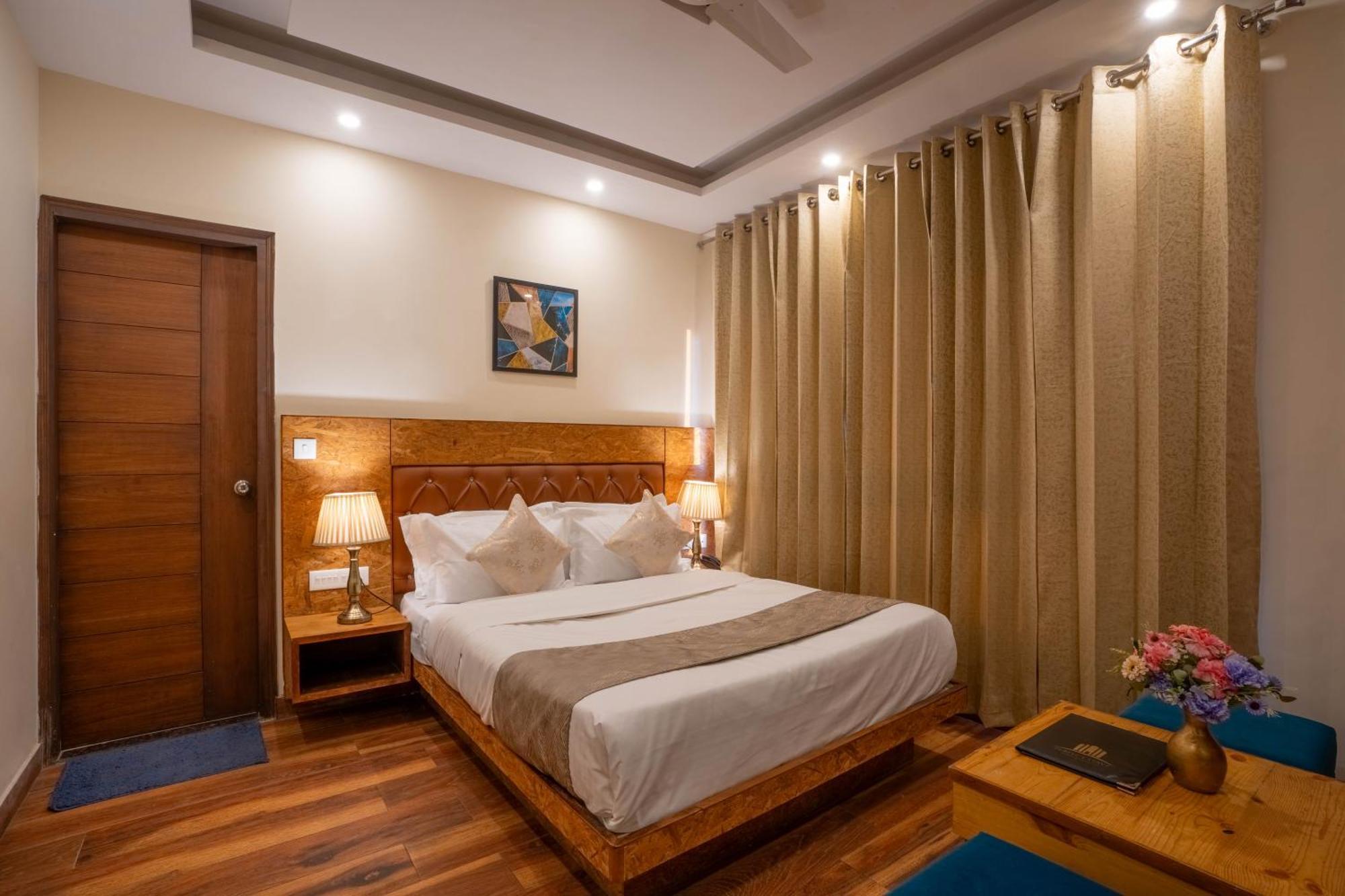 Perfectstayz Valley Vista 5 Min Walk To Mall Road Mussoorie Exterior foto
